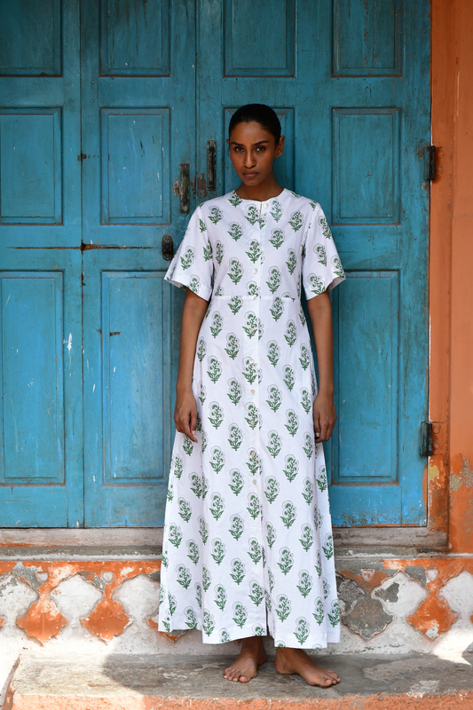 Indi Shirt Dress in White Buti